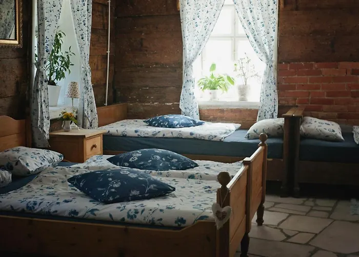 Osada Ptasnik 住宿加早餐酒店 Pobiedna